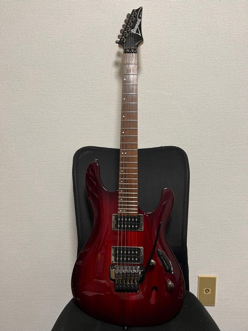 ギター Ibanez S520