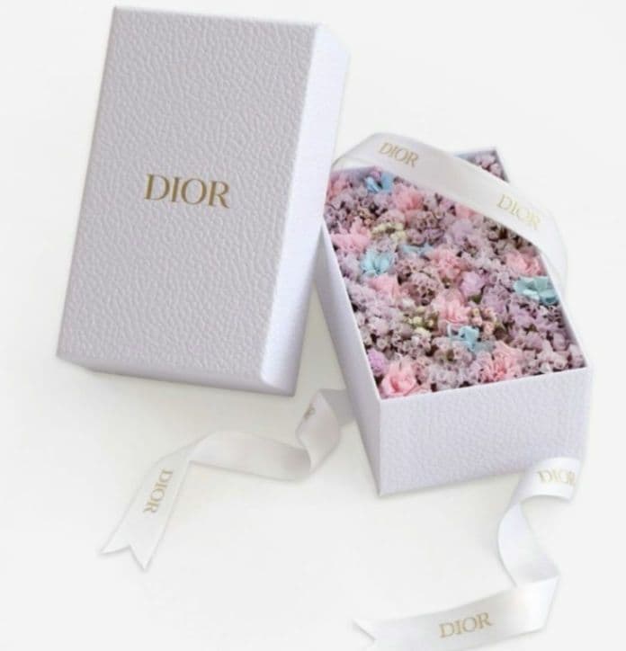 Dior ノベルティ ミスディオール ブルーミングブーケ フラワーボックス