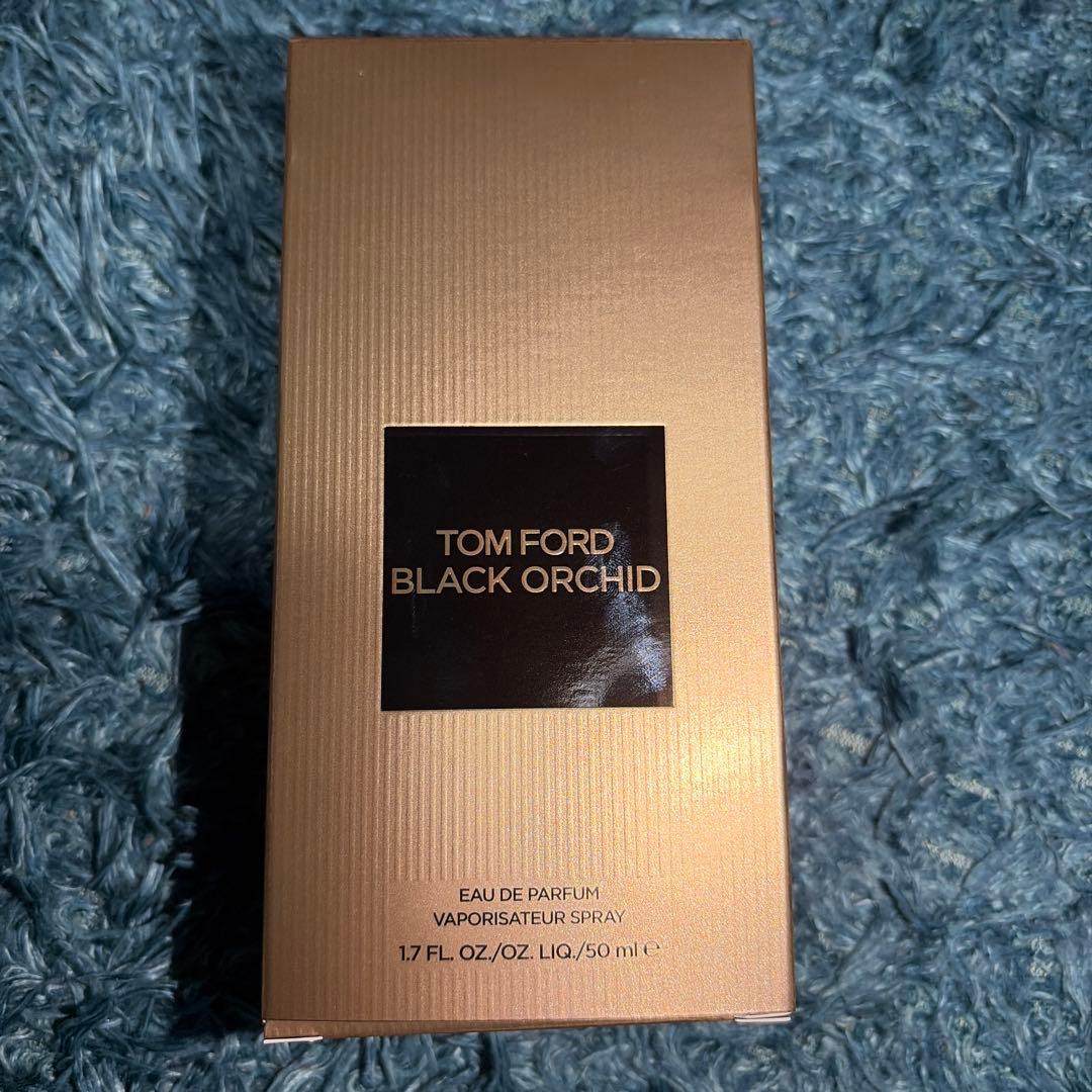 トムフォード　ブラックオーキッドオードパルファムスプレィ50ml