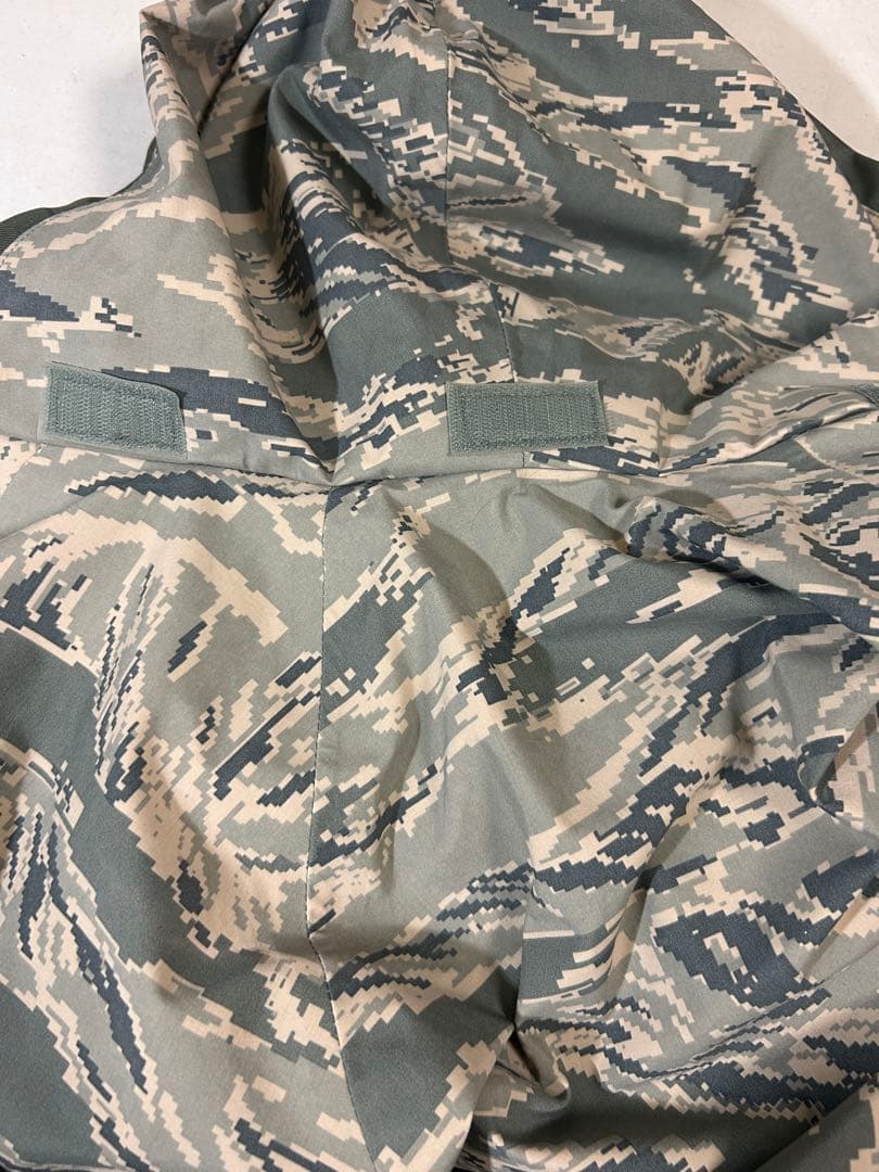 希少カンボジア陸軍 将校用 略綬 8連 リボンラック ／ 【希少