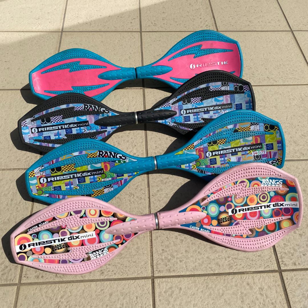 4個 リップスティック デラックス ミニ グラフィックデザイン ブレイブボード