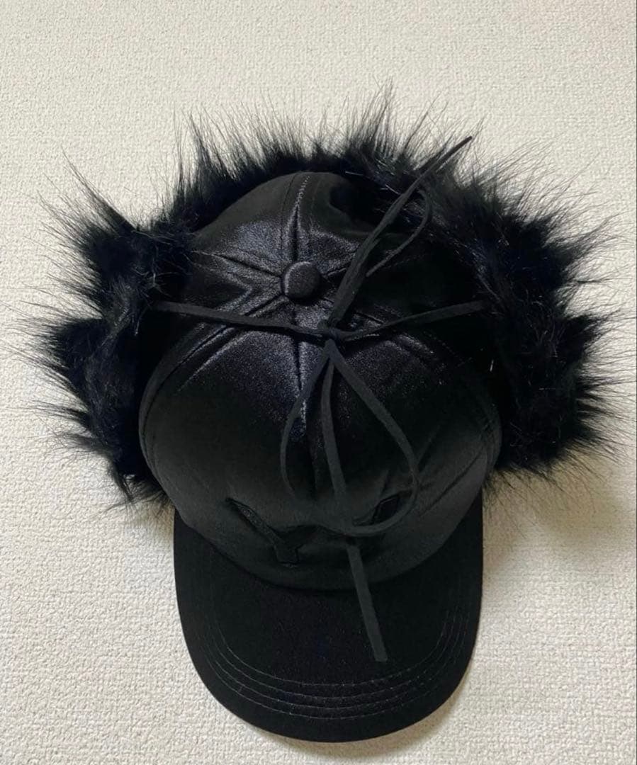 OPEN YY ファー付きキャップ 黒 - メルカリ