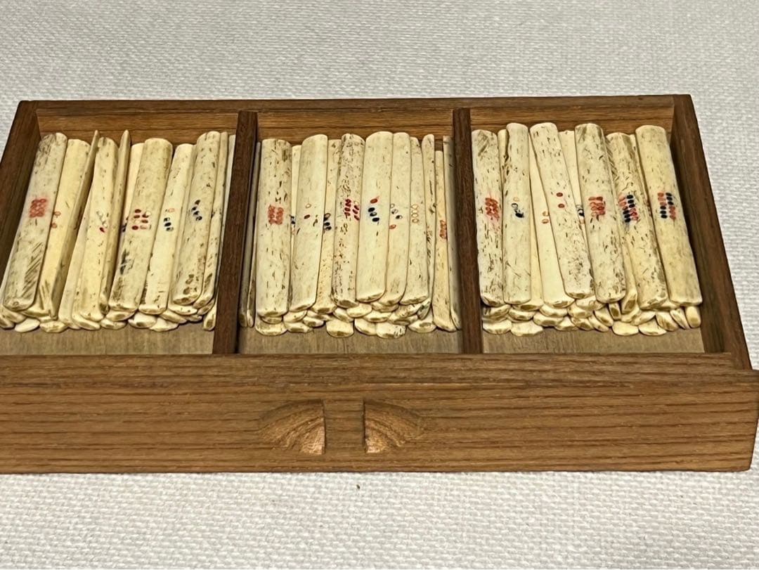 麻雀牌 背竹牌 天然素材 木箱 - メルカリ