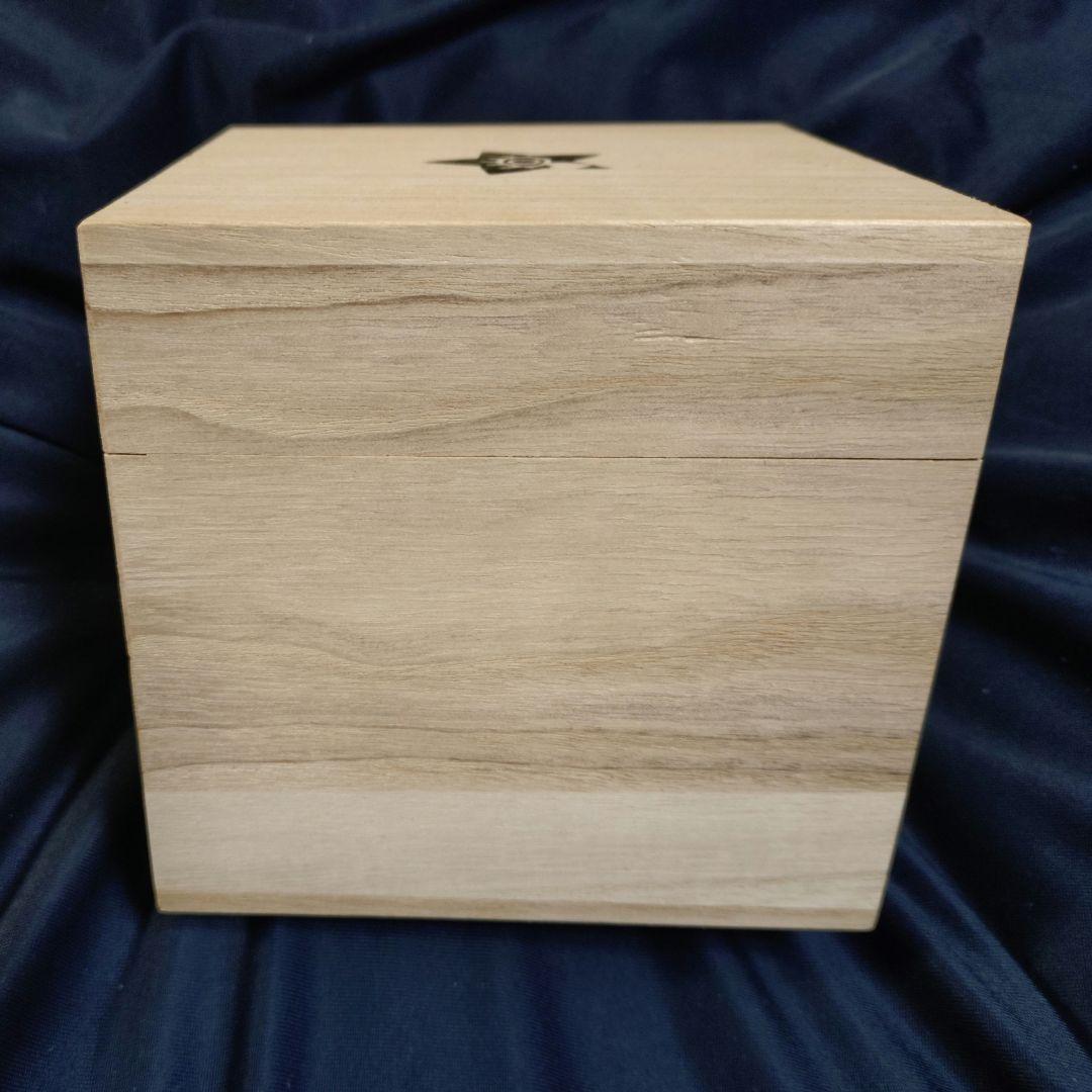 上坂すみれ 壺 - メルカリ