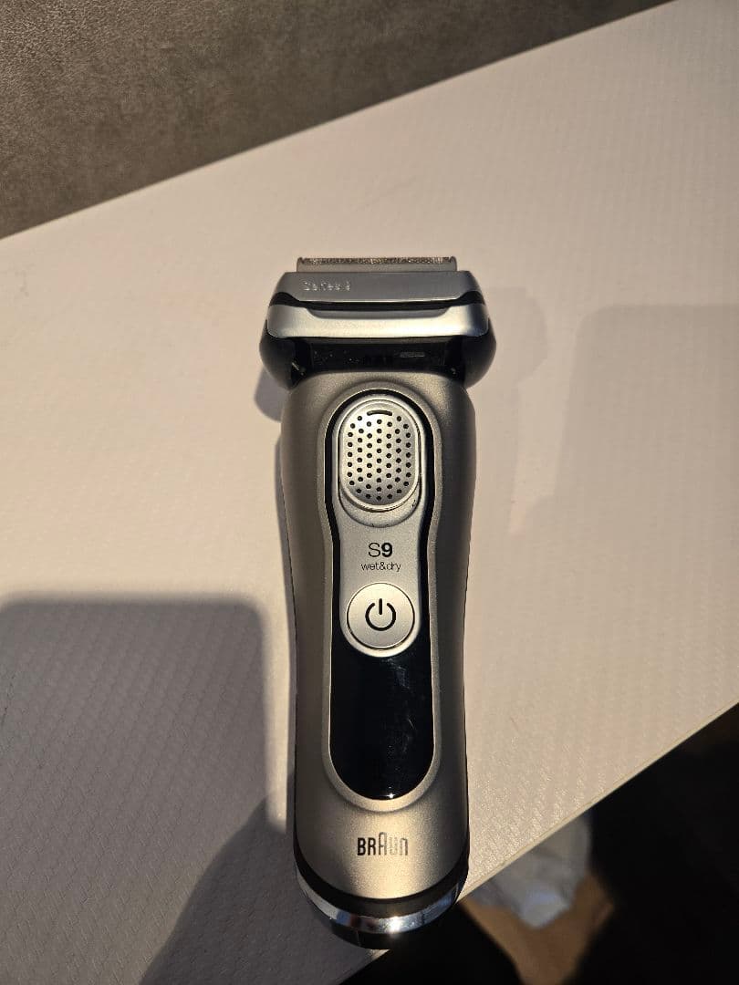 BRAUN シェーバー シリーズ9 / 美品