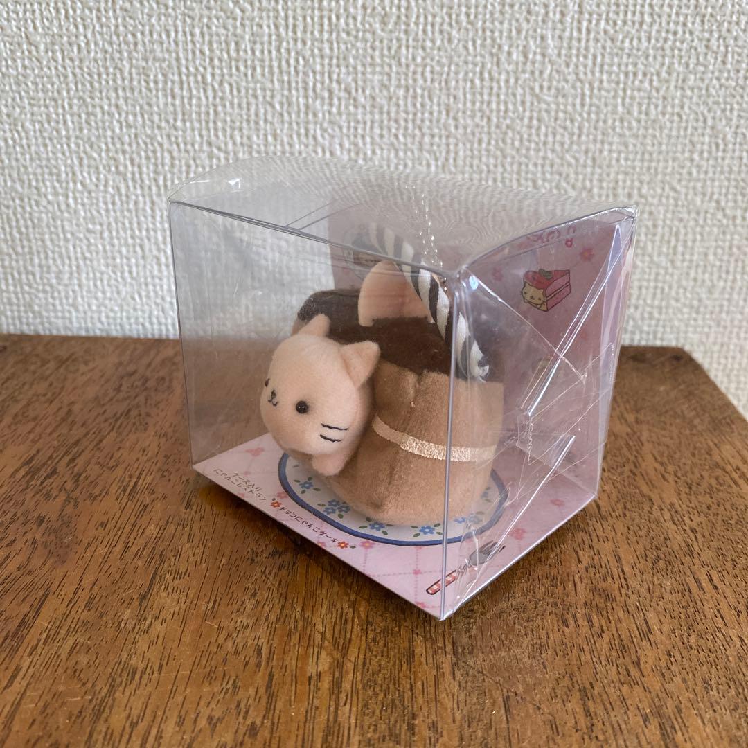 新品未開封✳︎にゃんにゃんにゃんこケース入りにゃんこレストラン