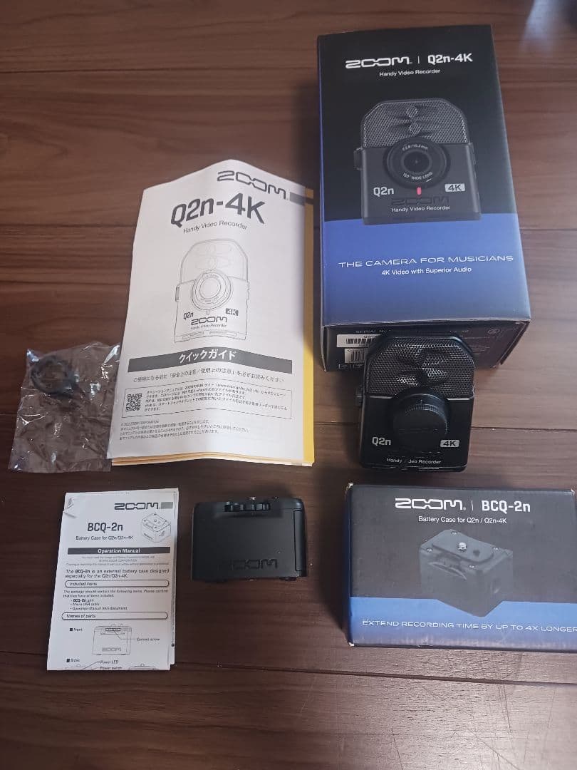 ZOOM Q2n-4K + BCQ-2n(外部バッテリーケース)付き 楽天市場】ZOOM Q2n-4K(外部バッテリーケース/BCQ-2n付) ズーム