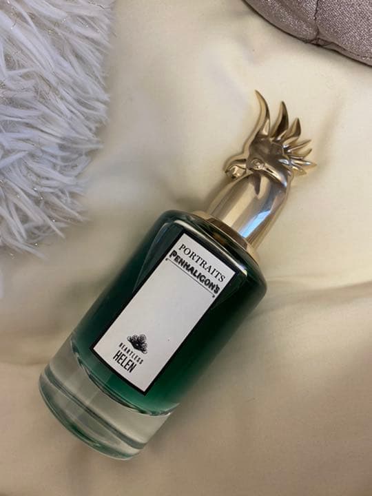 portraits ハートレスヘレン