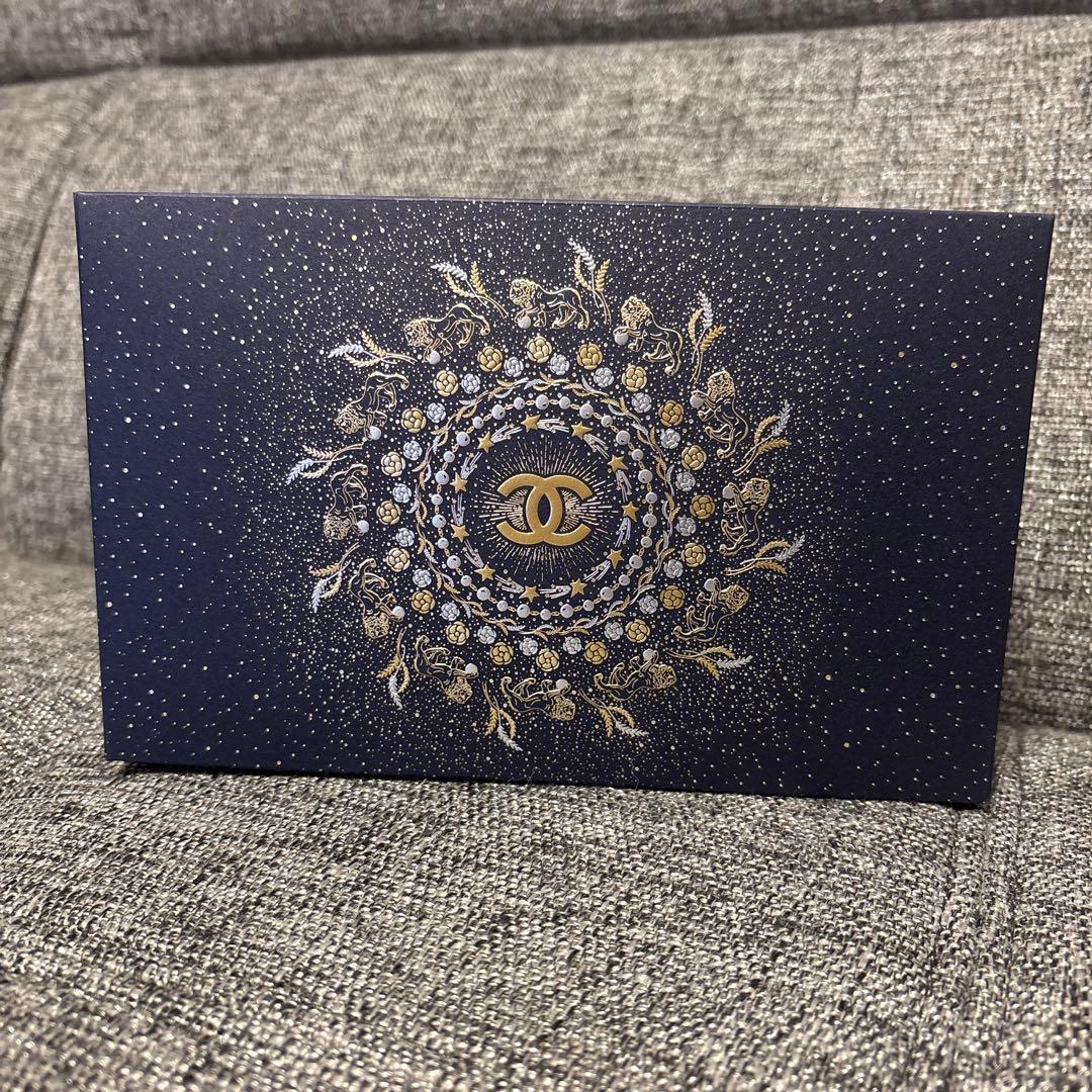 【プレゼント梱包済】シャネル　クリスマスコフレ　アイシャドウ＆マスカラ