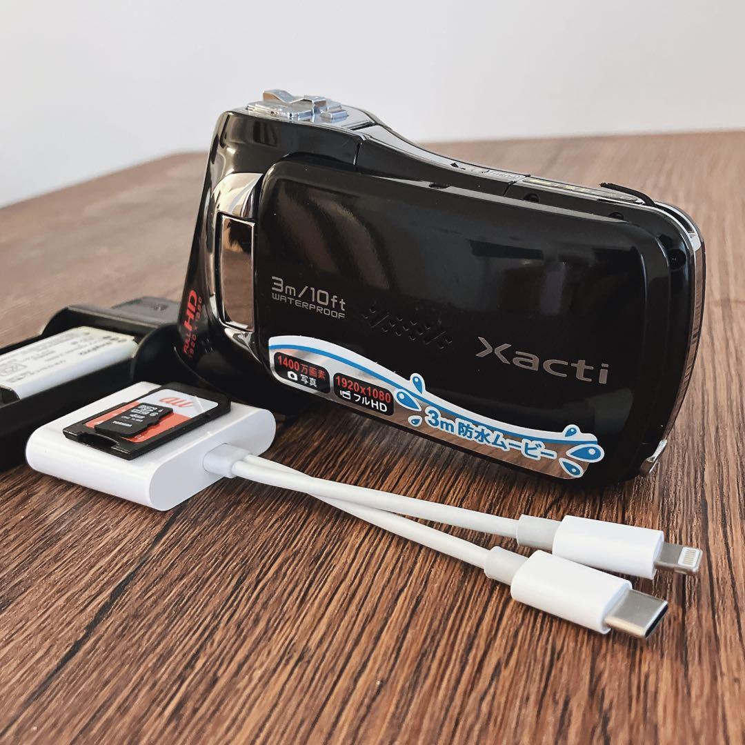 【動作品】SANYOデジタルムービーカメラXacti DMX-CA100ブラック