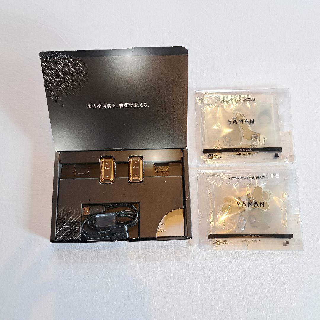 YA-MANヤーマン美顔器　デザインリフトモア　目元&口元シート10セット付き