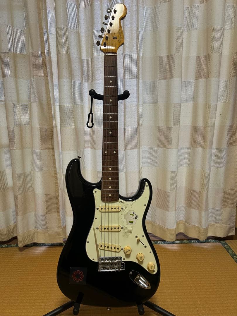 Fender Japanストラトキャスター　黒