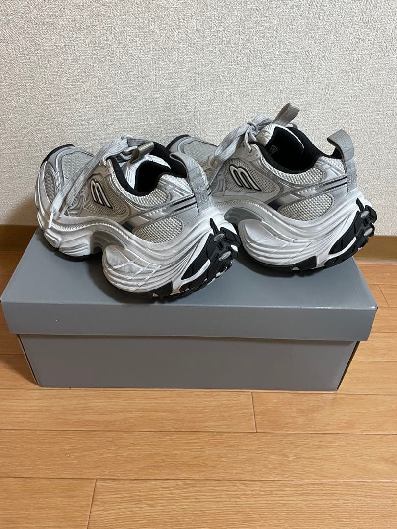 バレンシアガ BALENCIAGA 24SS 10XL ボリュームスニーカー40