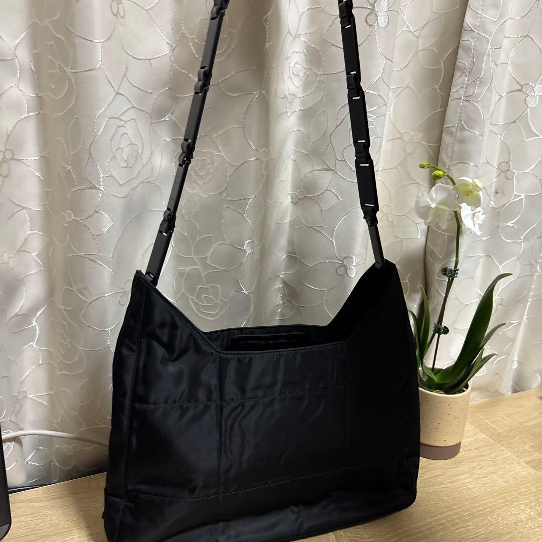 美品　レア物　PRADA ブラック マザーズバッグ