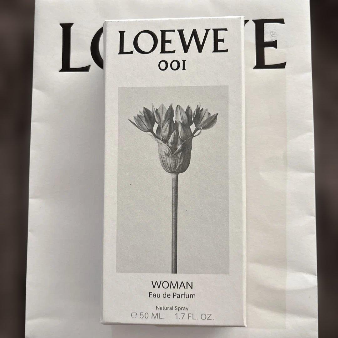 ロエベLOEWE 001 WOMAN Eau de Parfum 50ML