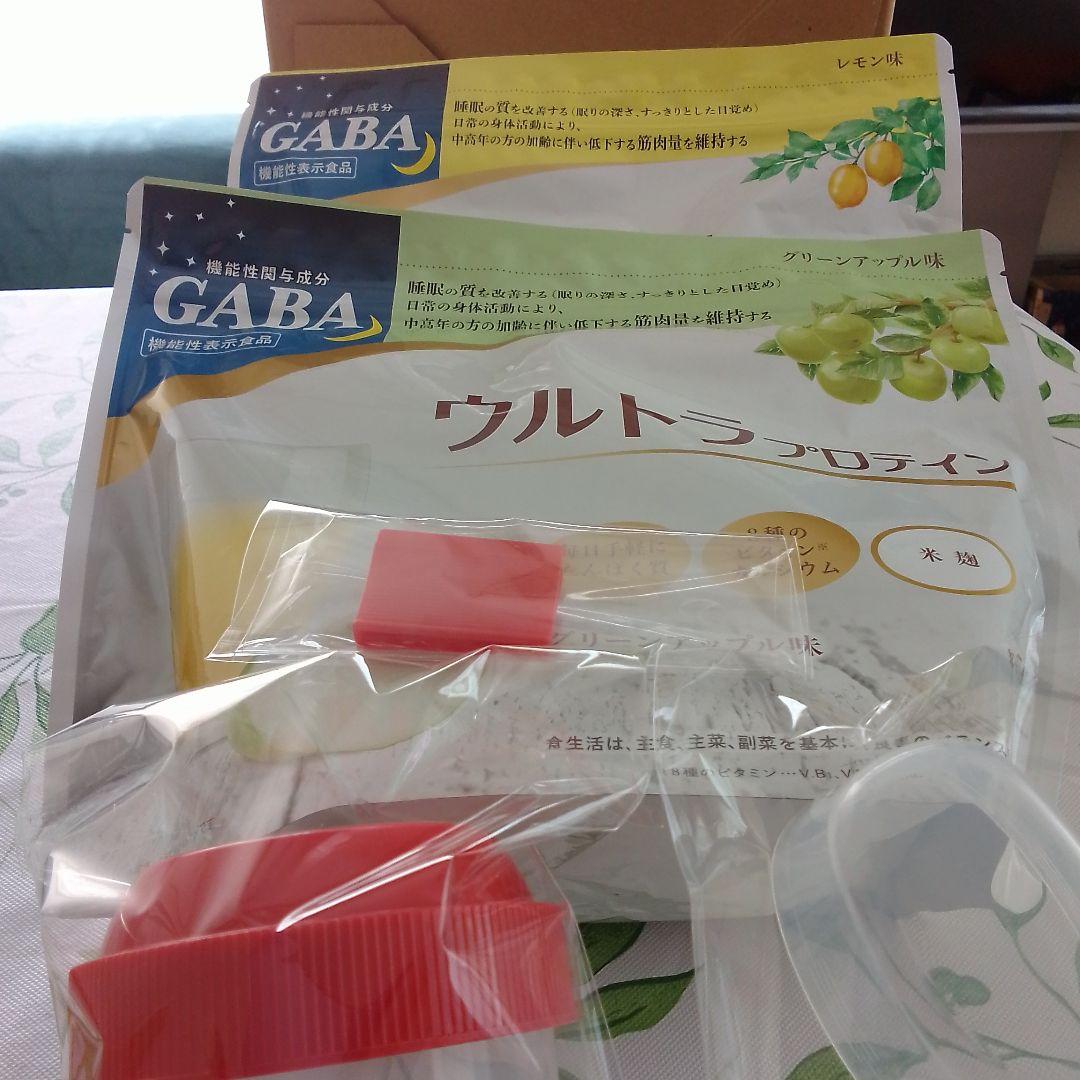 ウルトラプロテイン、グリーンアップル、レモン味、シェーカー、スプーン、