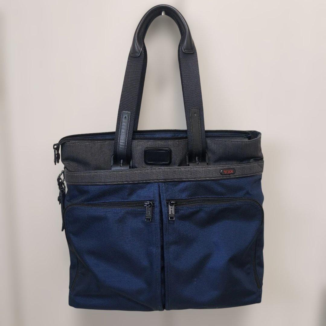 TUMI ALPHA コンパニオントートバッグ ネイビー×グレー - メルカリ