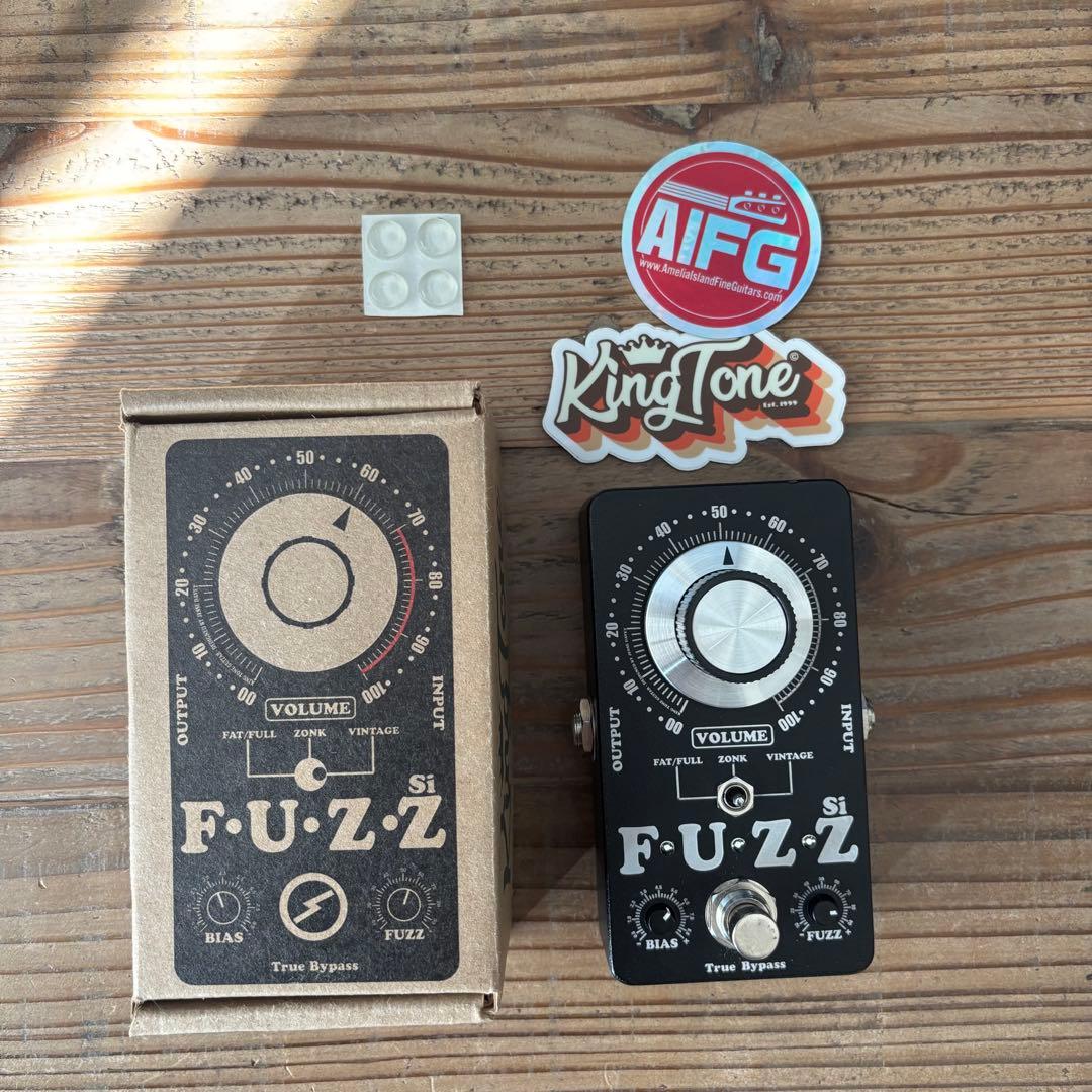 KingTone F.U.Z.Z Si ギターエフェクター