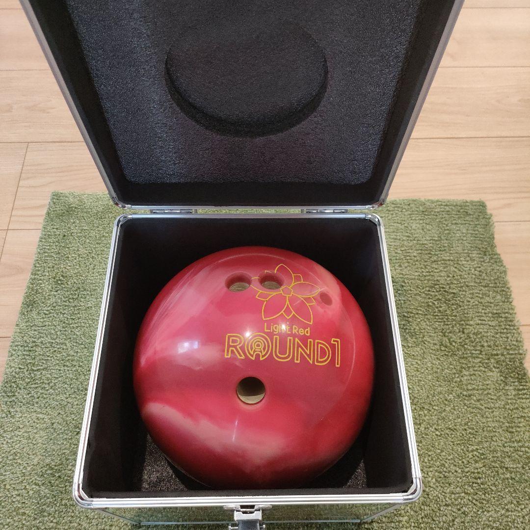 ROUND1 ライトレッド ボウリングボールとケース ONEPIECEチョッパー
