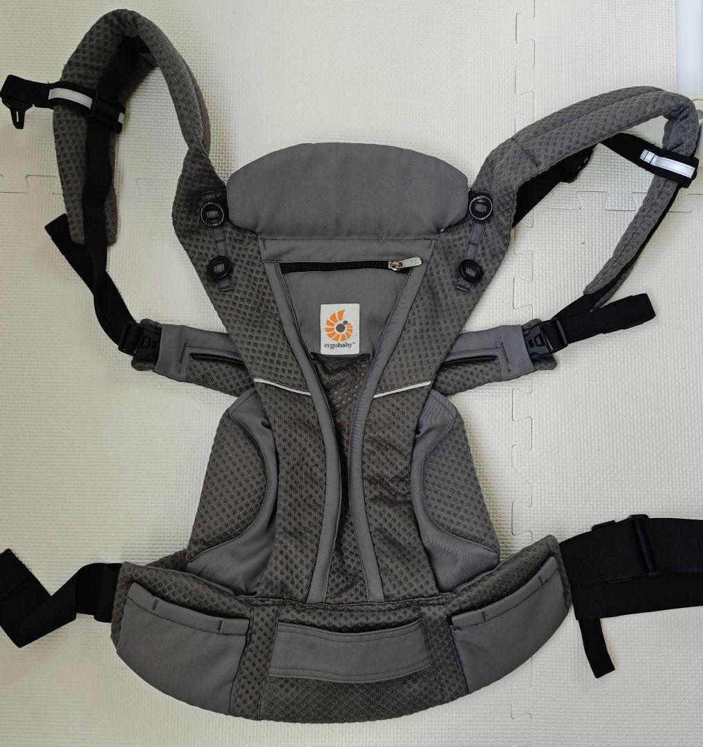 【mmmsss】 オムニブリーズ　抱っこ紐 グレー