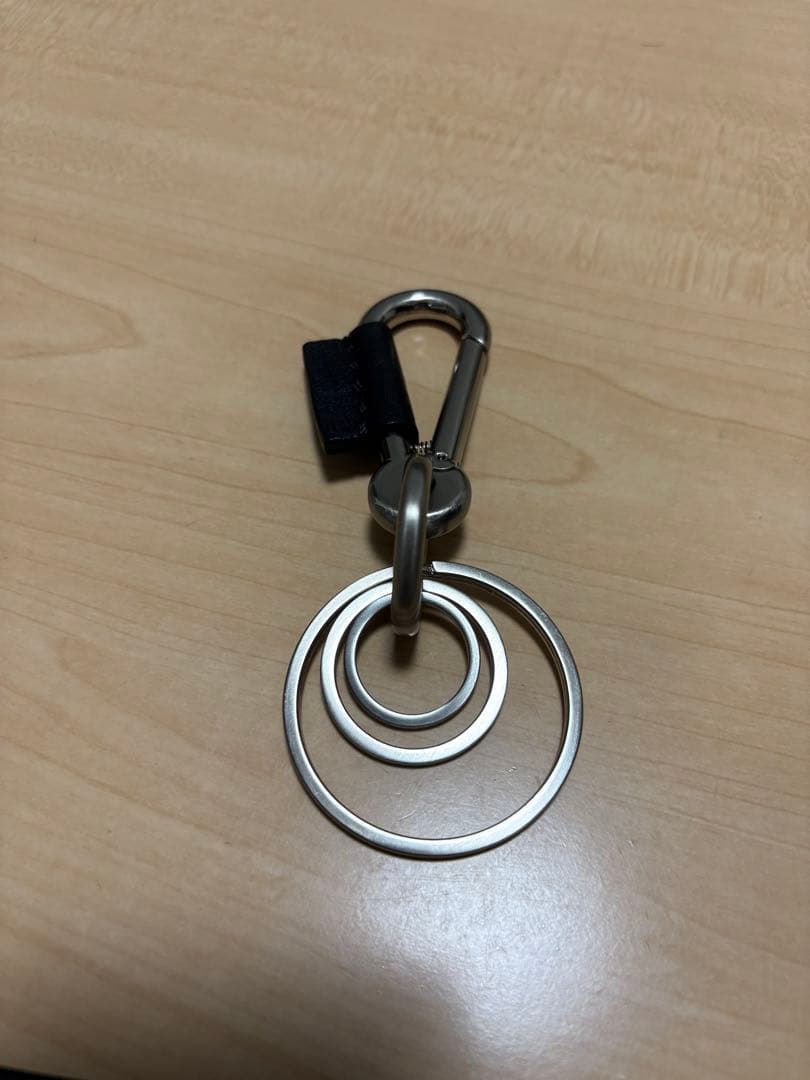 固*し様 エンダースキーマ　カラビナ