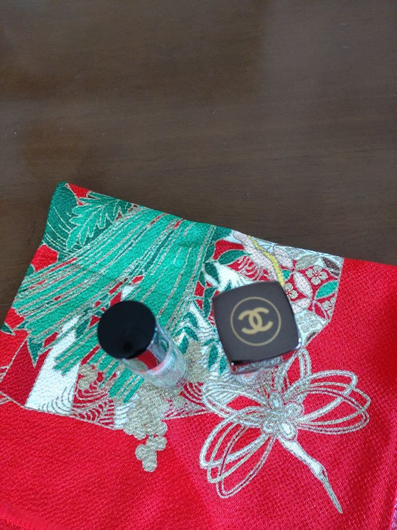 シャネル美容液【新品未使用】