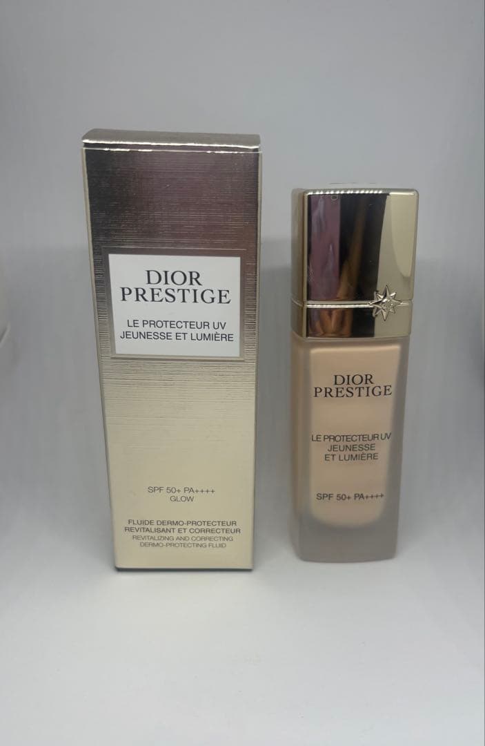 DIOR プレステージ ホワイト ル プロテクターUV ルミエール シアーグロウ
