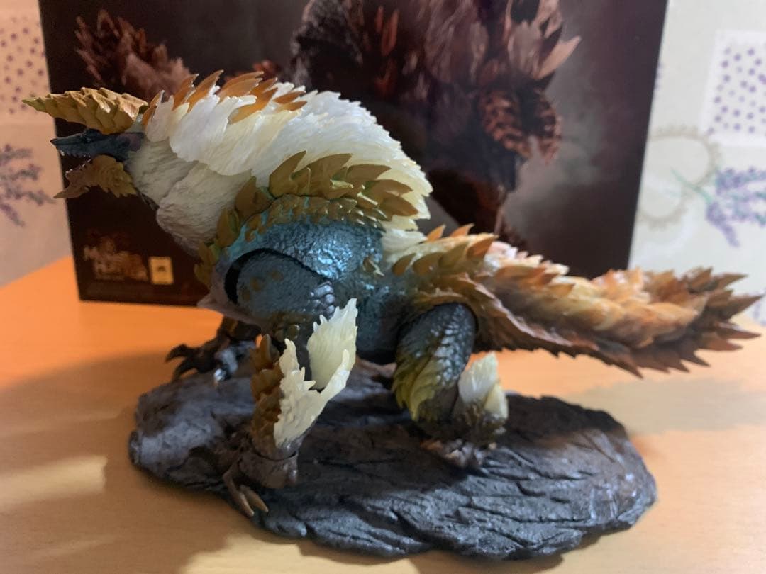 ジンオウガ フィギュア S.H.MonsterArts Zinogre