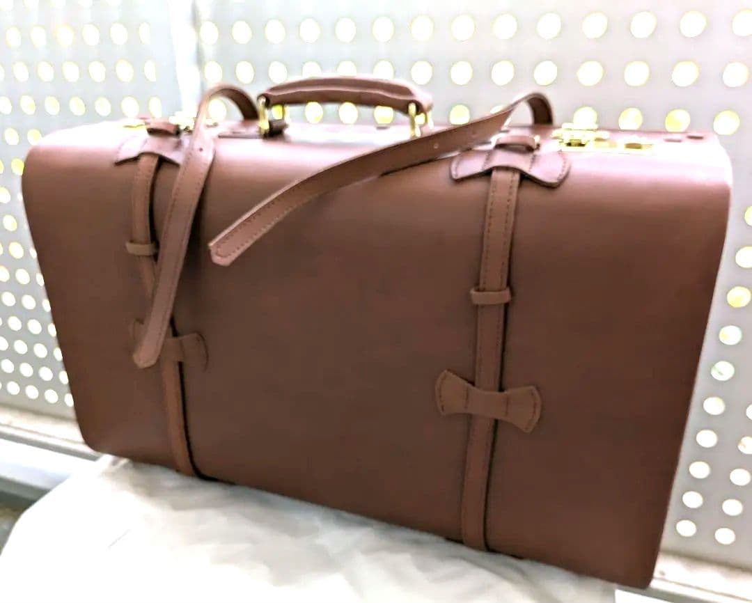 p*e様 【未使用】非売品 小泉今日子 コイズミトランク 午後の紅茶 本革 9/30まで値下げ中‼️】非売品 小泉今日子 コイズミトランク 午後の紅茶