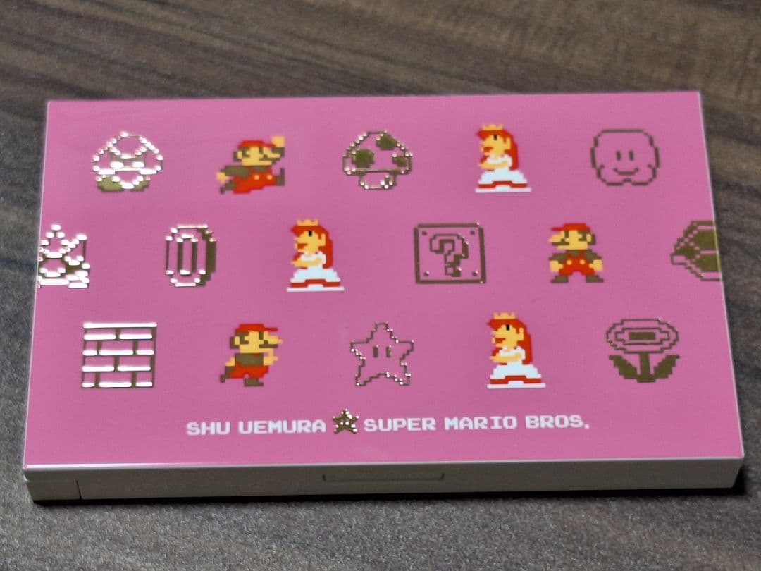 SHU UEMURA スーパーマリオ アイシャドウパレット