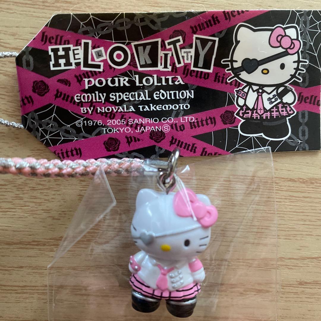 【未開封　レア】ハローキティ 嶽本野ばらロリータストラップ エミリー特別版