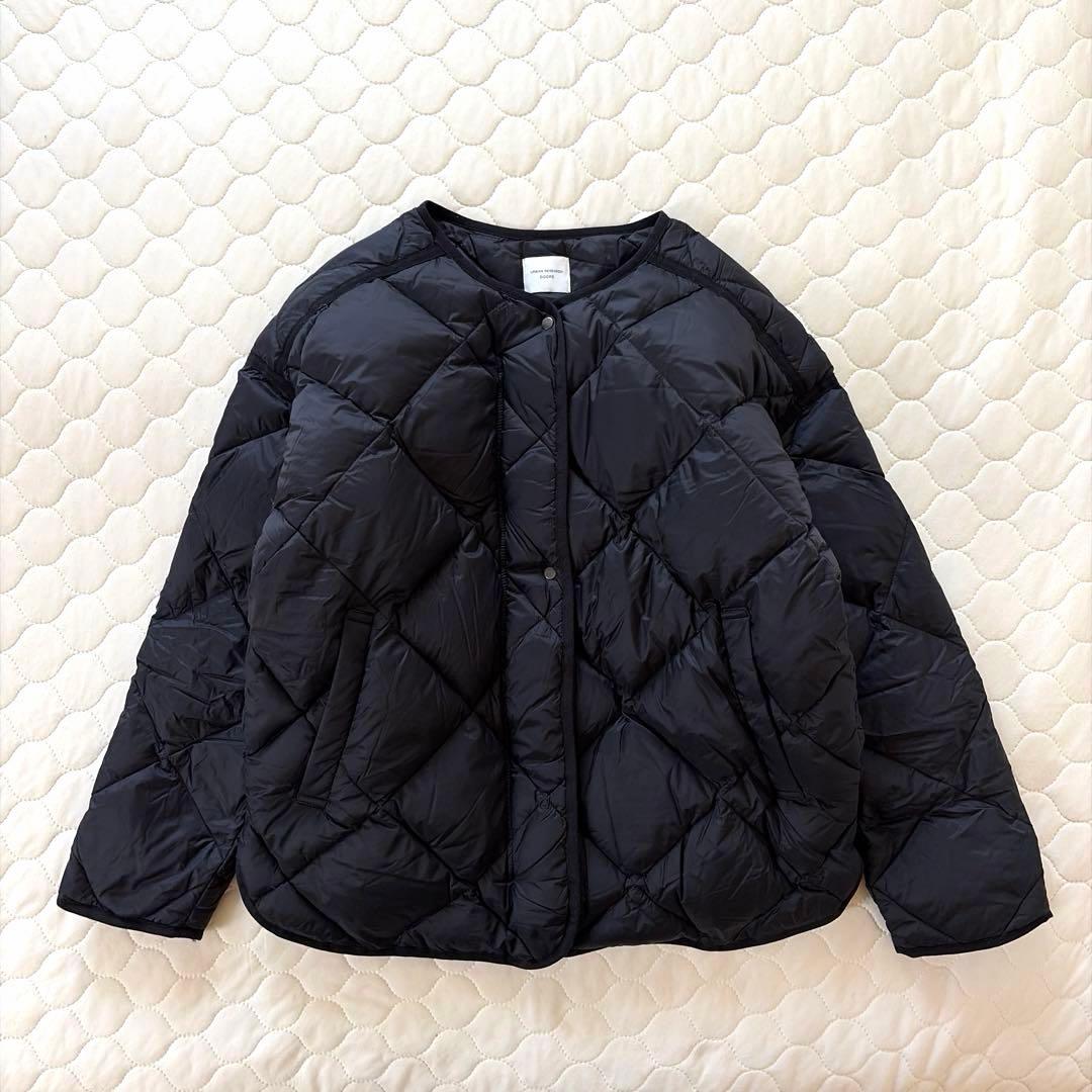 【極美品】アーバンリサーチドアーズ　ライトダウンキルトショートブルゾン ブラック