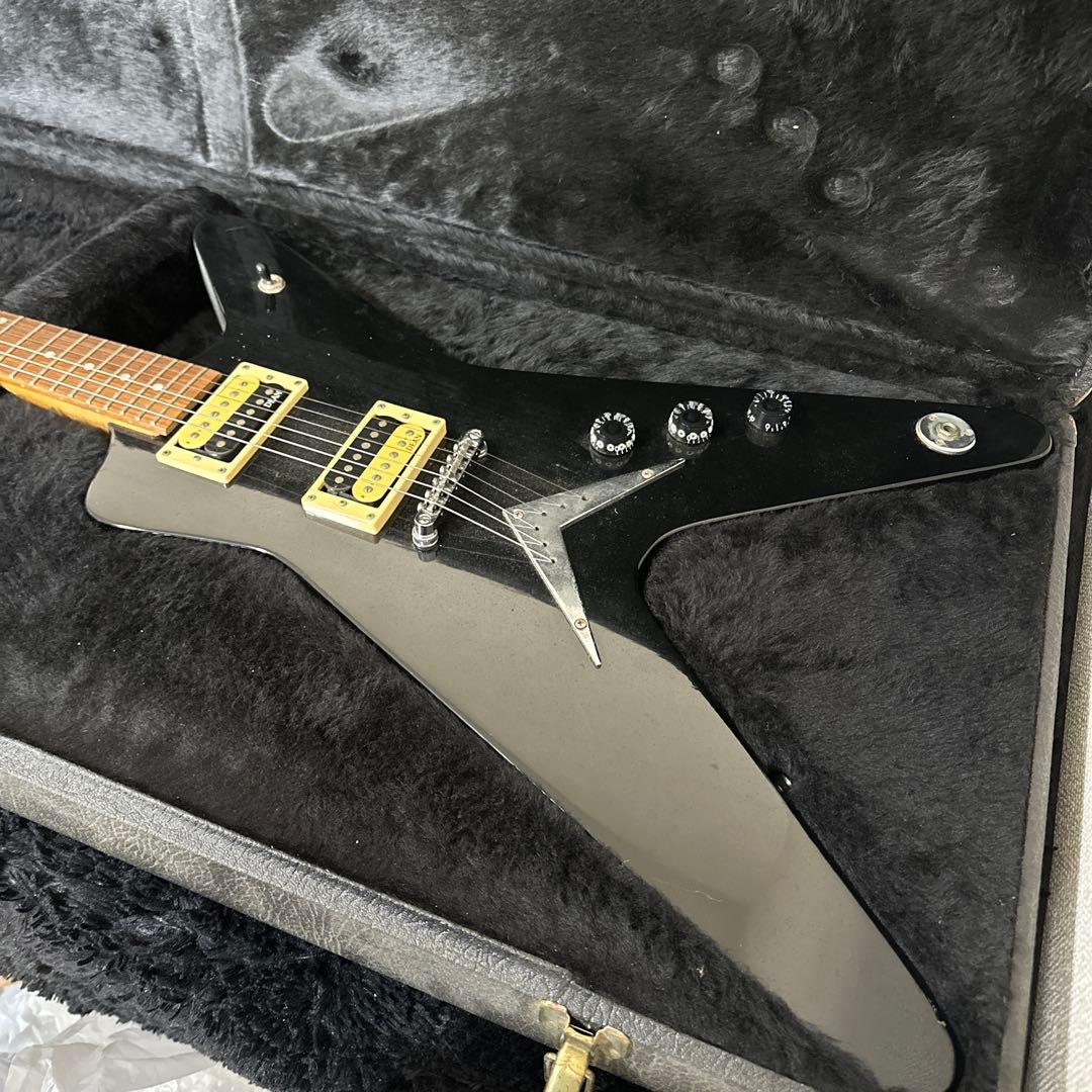 DEAN MLタイプ エレキギター 弦楽器 専用ハードケース付属 変形ギター