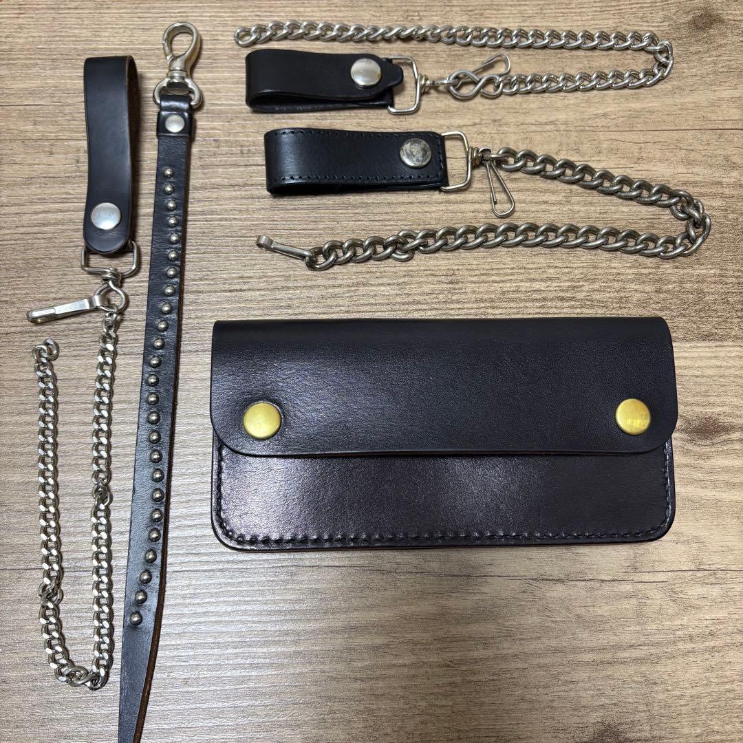 トラッカーウォレット　ウォレットチェーン　スタッズキーホルダー　真鍮