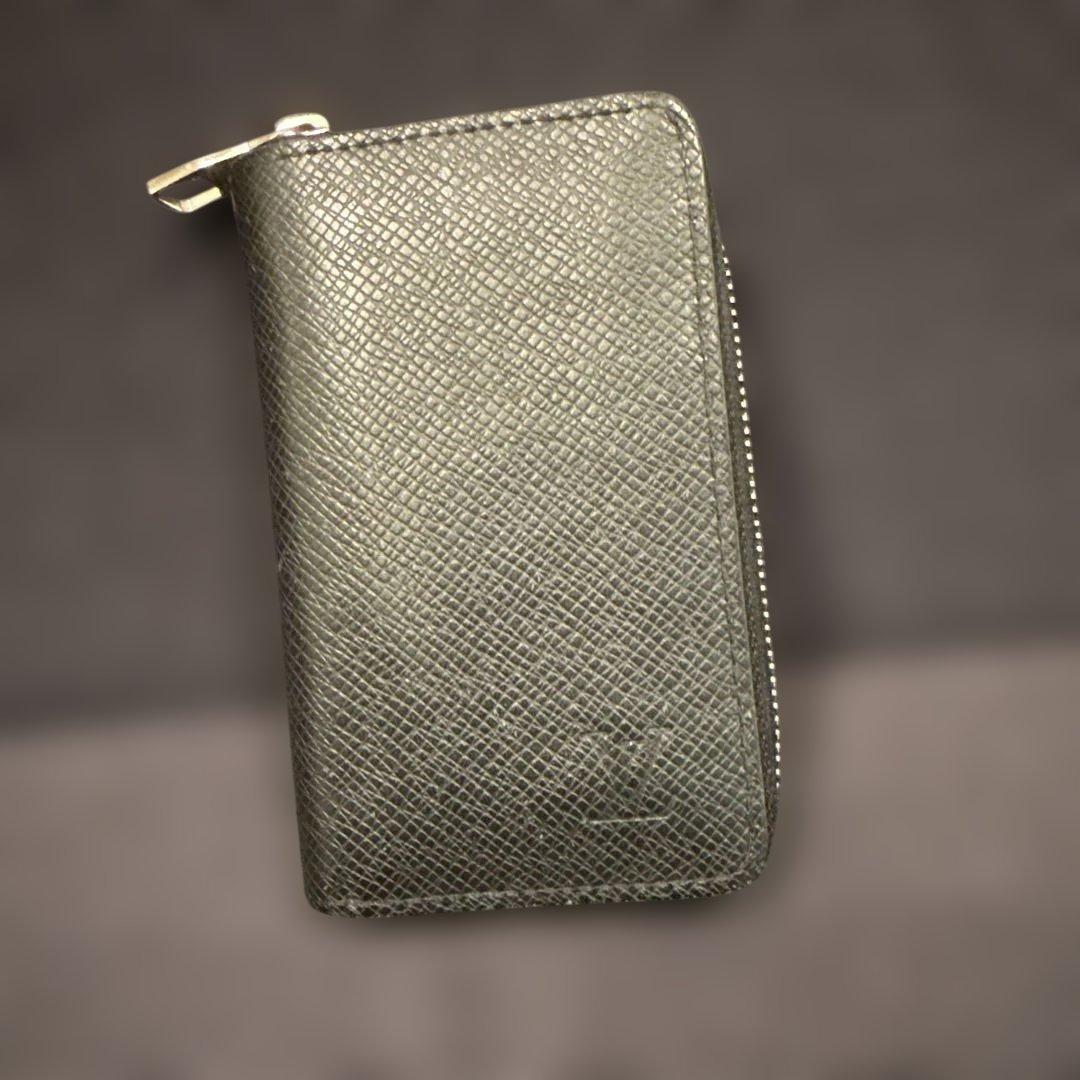 お買い得Louis Vuitton グレー ケース