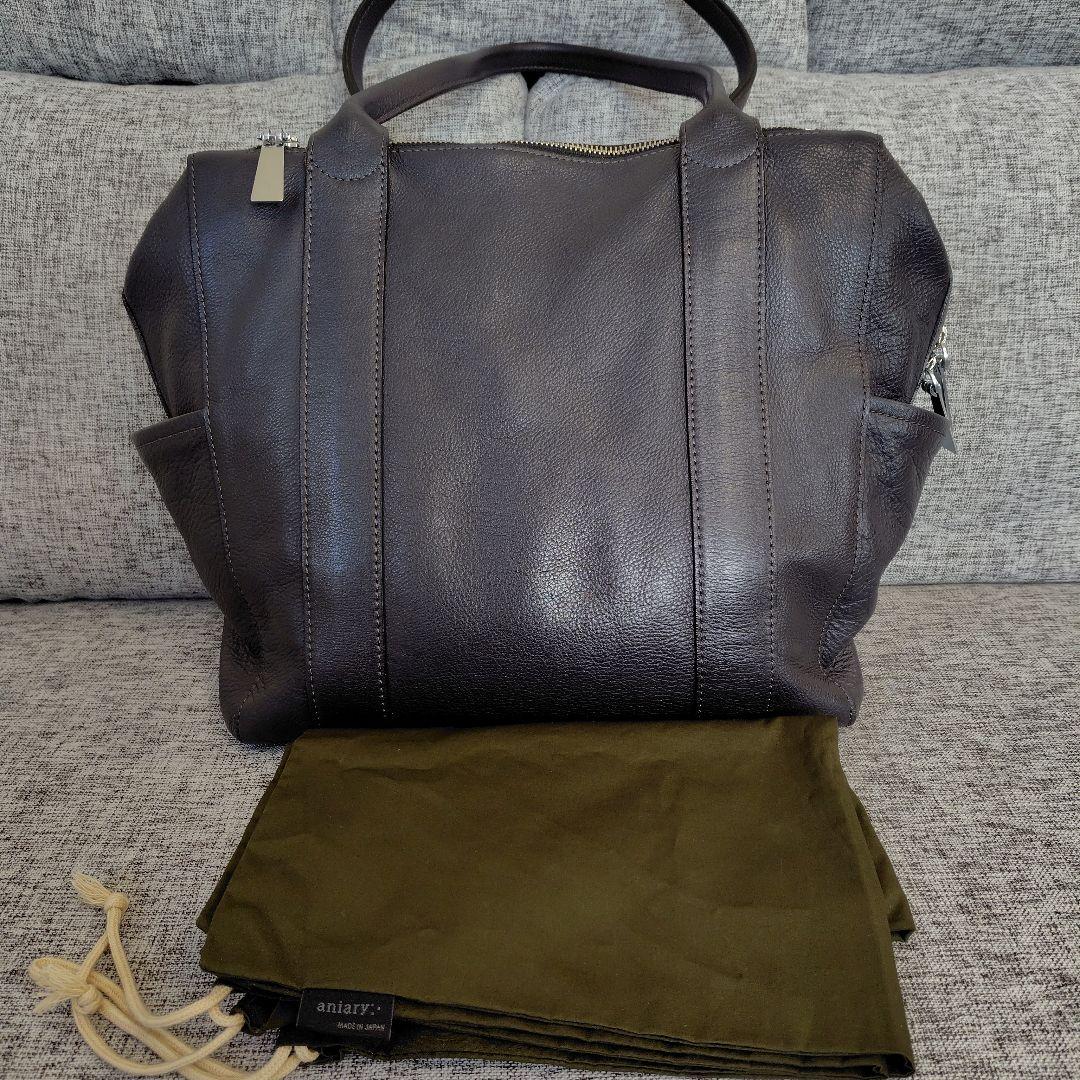 aniary アニアリ　シュリンクレザー 牛革 トートバッグ 保存袋　チャコール