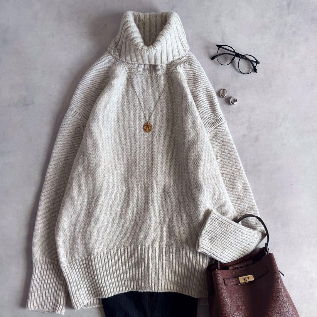 美品▲GALERIE VIE ファインウールタートルネックプルオーバーニット