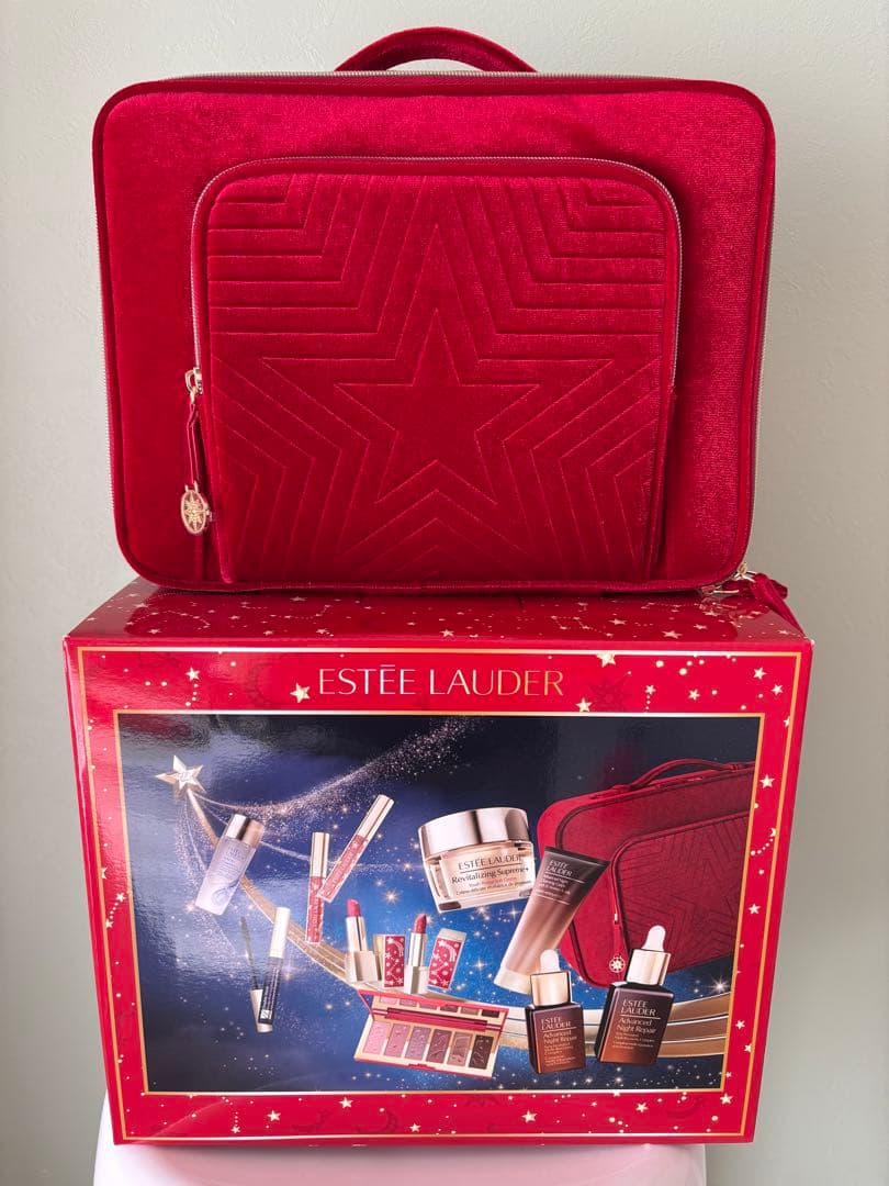 新品未使用　Estee Lauder 2023クリスマスコフレ