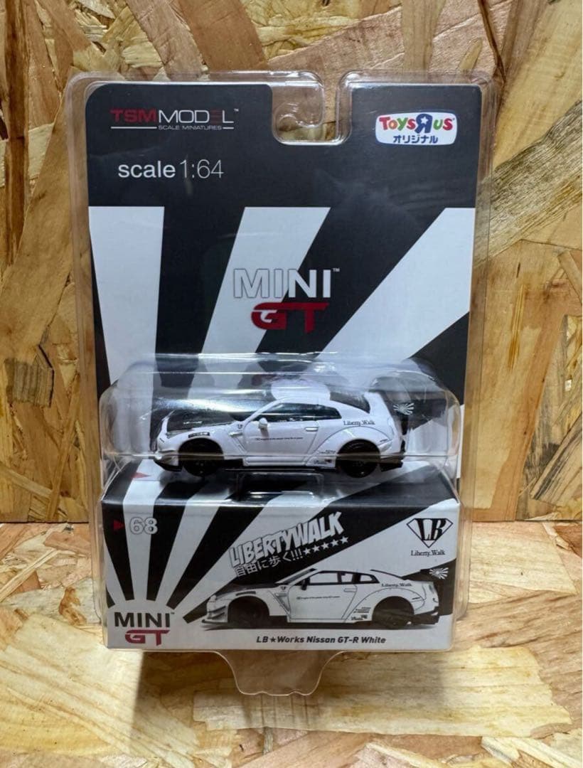 ミニカー MINI GT LB-WORKS NISSAN GT-R White 1:64