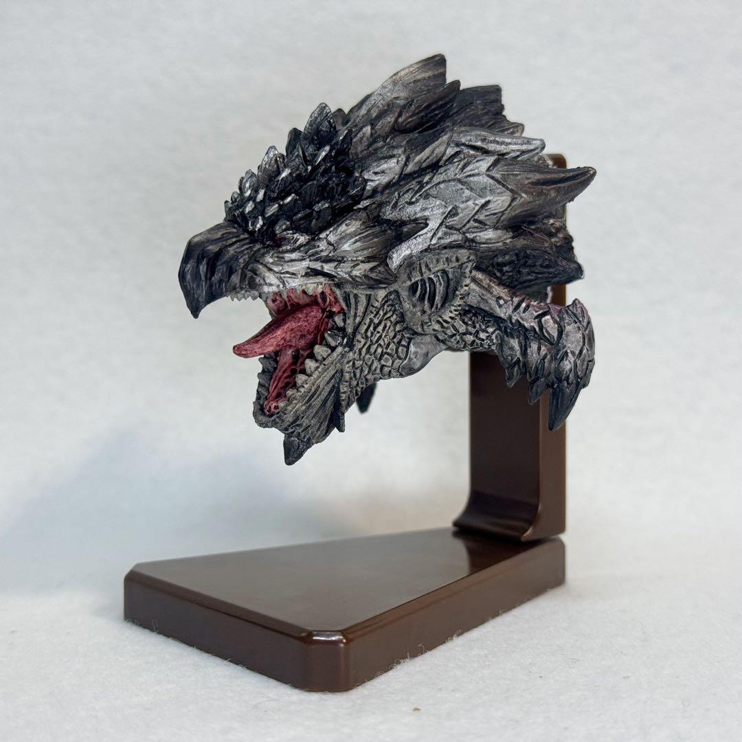 モンスターハンター ハンティングトロフィーマグネットコレクション