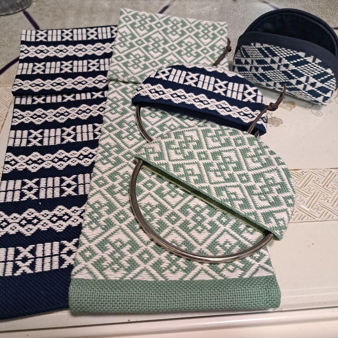 こぎん刺しペーパ－ホルダー