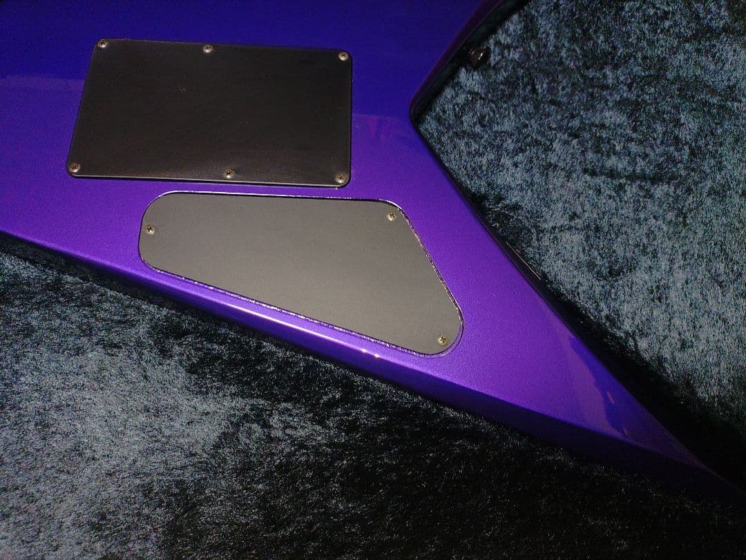 Jackson kv エレキギター 紫 新古品 日本製 1997年製 - メルカリ