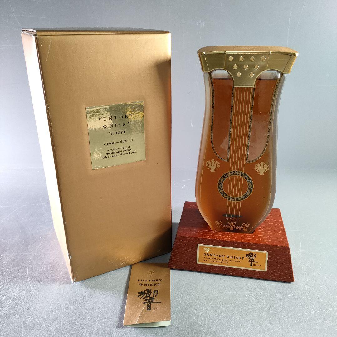 A966-10/サントリーウイスキー響/リラギター型ボトル/楽器シリーズ/ サントリー 響 リラギター型ボトルを買取入荷致しました！！【八王子