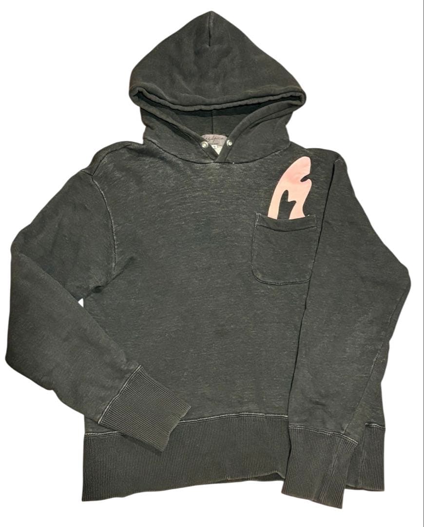 Yohji Yamamoto ヨウジヤマモト ワンポイントピンク パーカー Yohji Yamamoto ヨウジヤマモト ワンポイントピンク パーカー - メルカリ