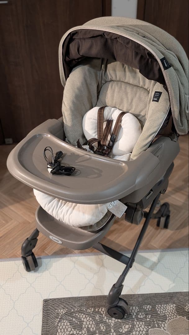 Combi ネムリラ AT BEDi 電動　ハイローチェア 値下げ依頼オッケー◯ ネムリラ ベビーラック ハイローベッド ハイローラック ハイローチェア