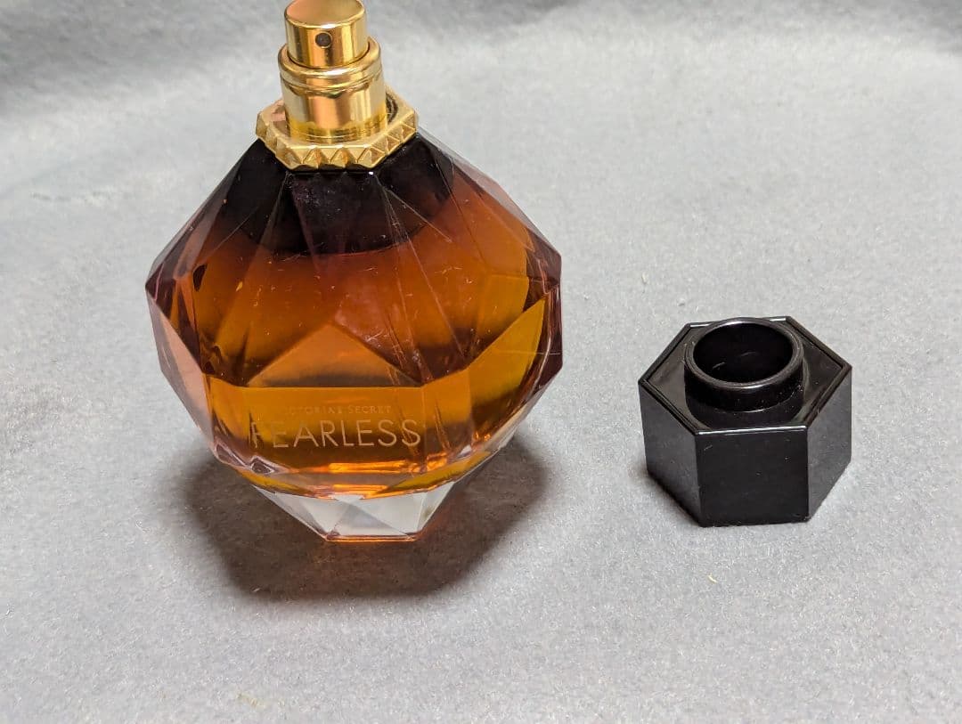 希少ヴィクトリアシークレットフィアレスオードパルファム100ml