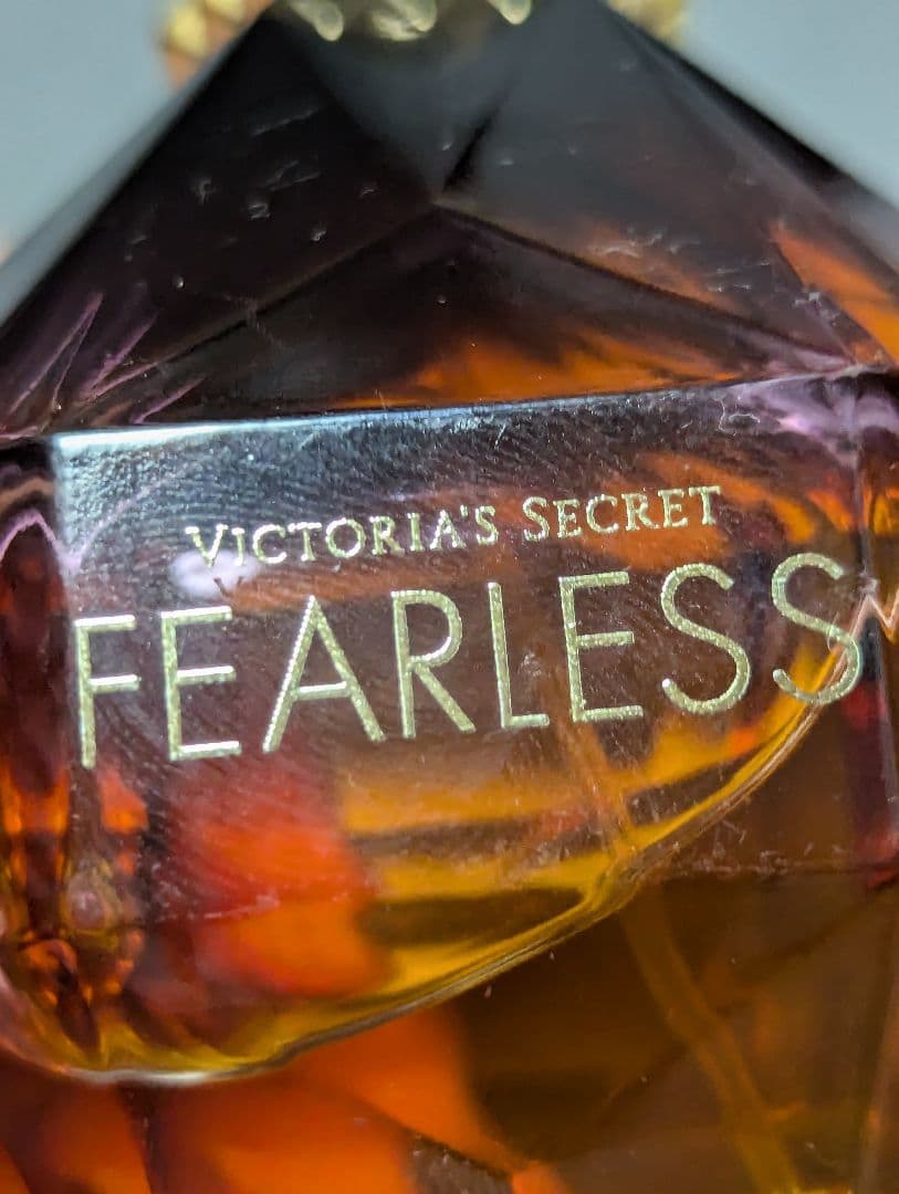 希少ヴィクトリアシークレットフィアレスオードパルファム100ml