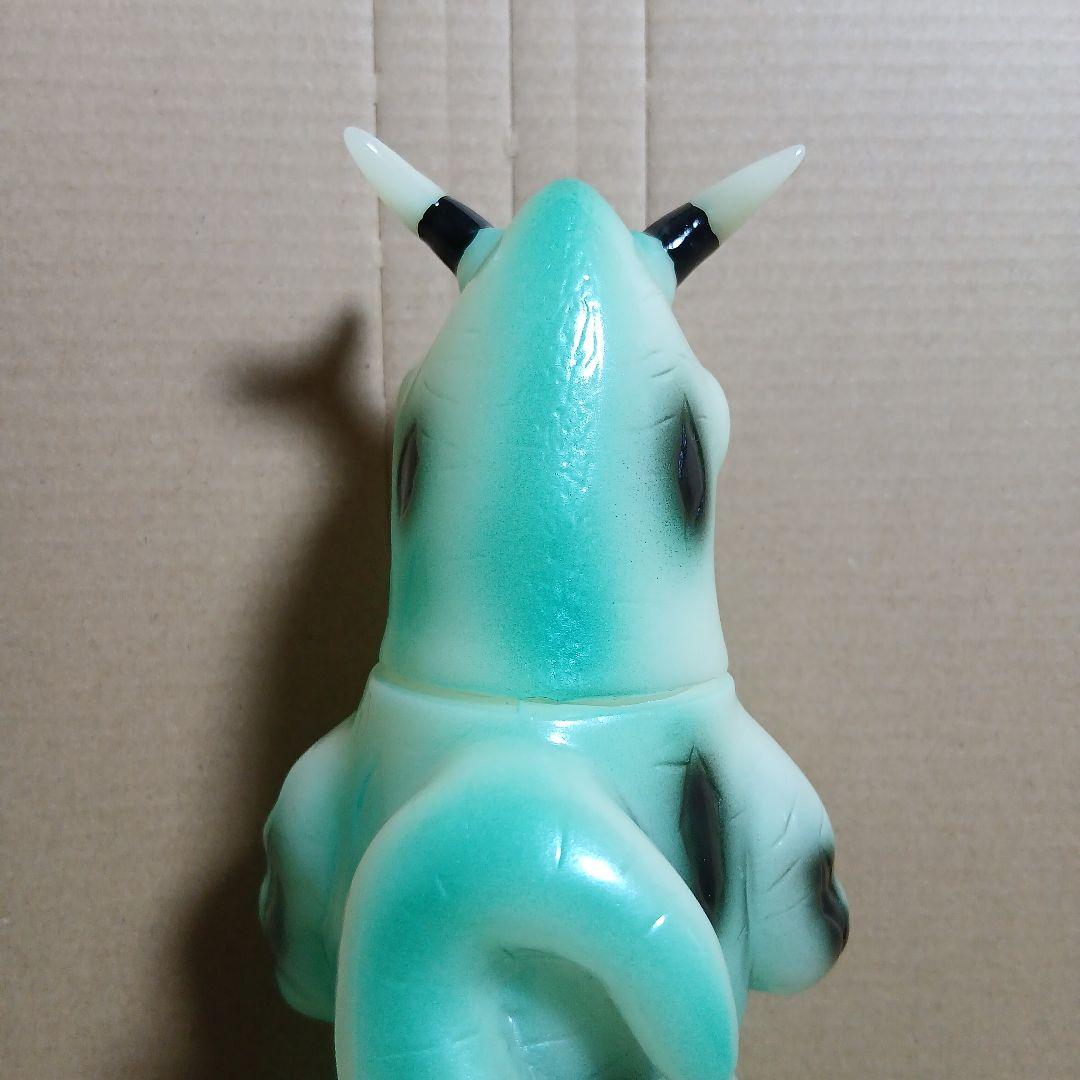 ア*キ様 u.s.toys ウルトラセブン 怪獣 ソフビ エレキング 蓄光