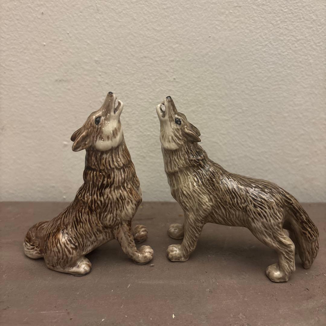 オオカミ　フィギュリン　ペア　レア