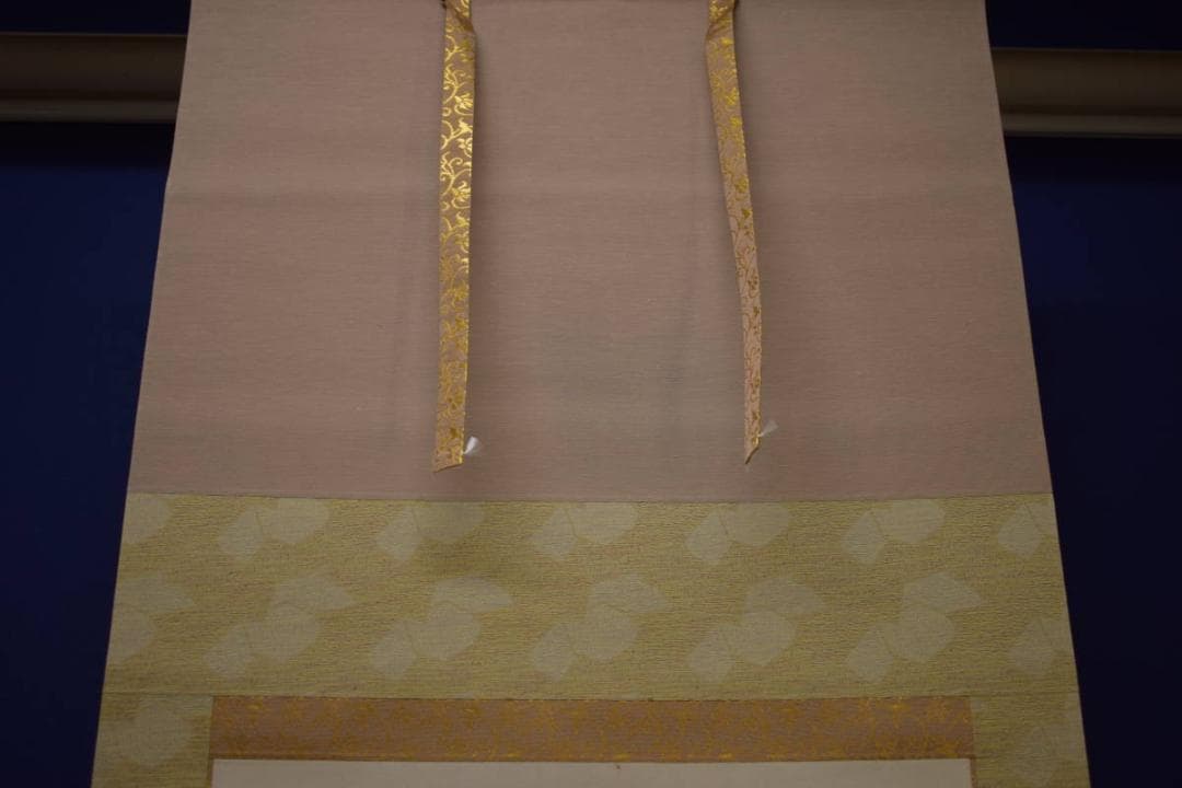 真作/斎藤翠紅/紅白梅鴬図/桐共箱付/布袋屋掛軸HI-911 - メルカリ